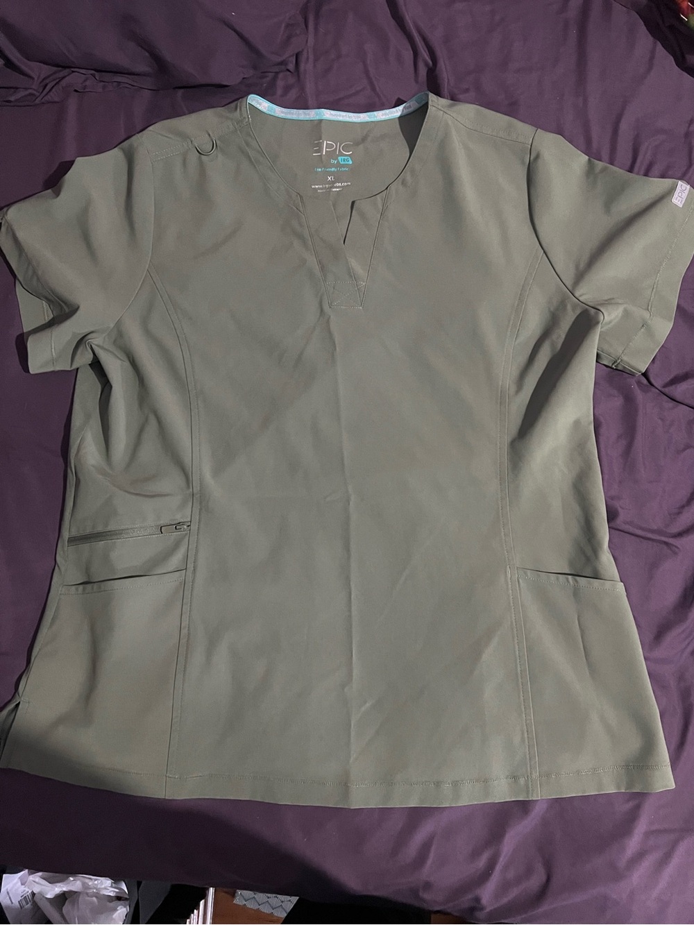 Epic by IRG Olive Green Women’s V-Neck Scrub Top